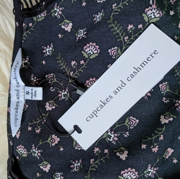 CUPCAKES AND CASHMERE nollie black dress black pink printed small NWT - Picture 8 of 11